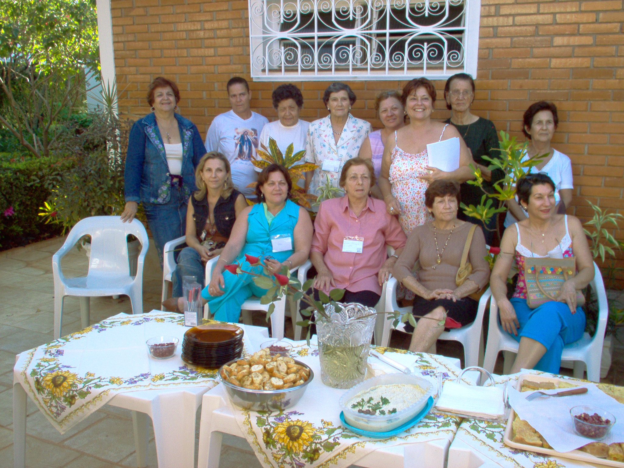 Lideranas femininas da comunidade penapolense<a style='float:right;color:#ccc' href='https://www3.al.sp.gov.br/repositorio/noticia/03-2008/Castilho Apoio Feminino - 014.jpg' target=_blank><i class='bi bi-zoom-in'></i> Clique para ver a imagem </a>